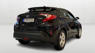 Toyota C-HR vaihtoauto