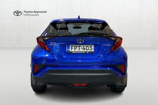 Toyota C-HR vaihtoauto