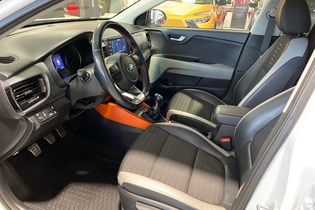 Kia Stonic vaihtoauto