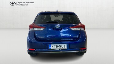 Toyota Auris vaihtoauto