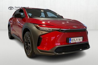 Toyota bZ4X vaihtoauto