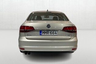 Volkswagen Jetta vaihtoauto
