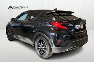 Toyota C-HR vaihtoauto