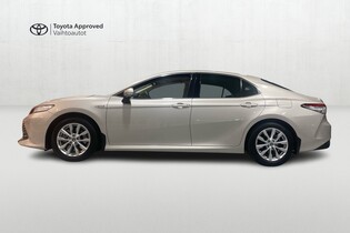 Toyota Camry vaihtoauto