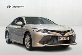 Toyota Camry vaihtoauto