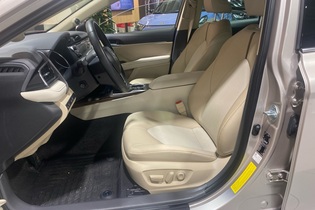 Toyota Camry vaihtoauto