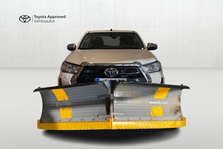 Toyota Hilux vaihtoauto