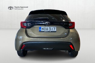 Toyota Yaris vaihtoauto