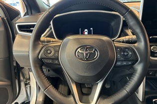 Toyota Corolla Cross vaihtoauto