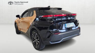 Toyota C-HR vaihtoauto