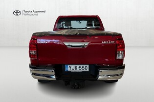 Toyota Hilux vaihtoauto