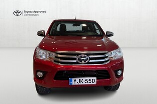 Toyota Hilux vaihtoauto
