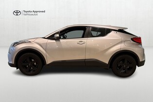 Toyota C-HR vaihtoauto