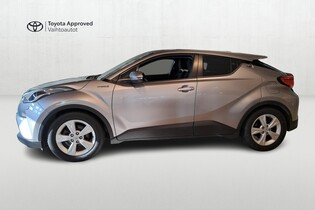 Toyota C-HR vaihtoauto