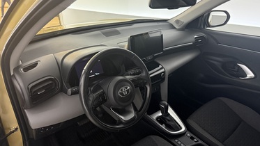 Toyota Yaris Cross vaihtoauto