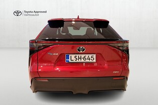 Toyota bZ4X vaihtoauto