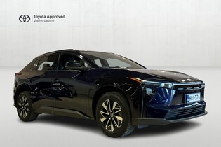 Toyota bZ4X vaihtoauto