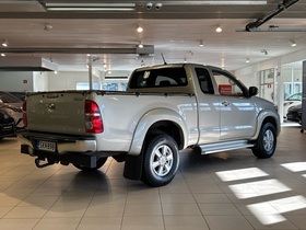 Toyota Hilux vaihtoauto