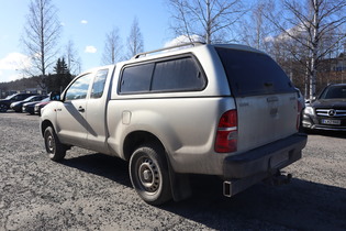 Toyota Hilux vaihtoauto