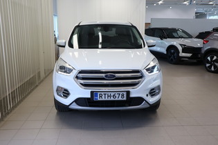 Ford Kuga vaihtoauto