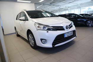 Toyota Verso vaihtoauto