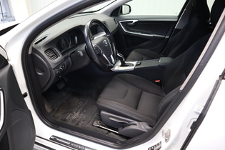 Volvo V60 Cross Country vaihtoauto