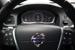 Volvo V60 Cross Country vaihtoauto