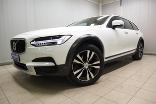 Volvo V90 Cross Country vaihtoauto