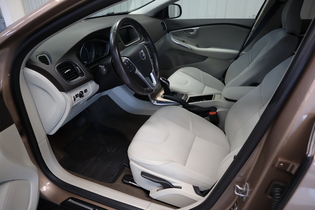 Volvo V40 Cross Country vaihtoauto