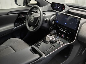 Toyota bZ4X vaihtoauto