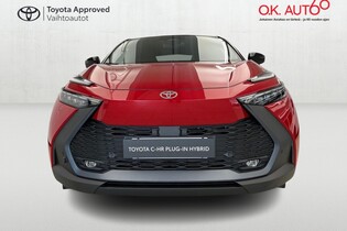 Toyota C-HR vaihtoauto