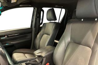 Toyota Hilux vaihtoauto