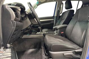 Toyota Hilux vaihtoauto