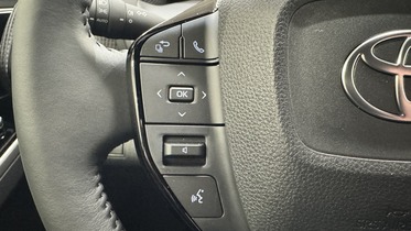 Toyota bZ4X vaihtoauto