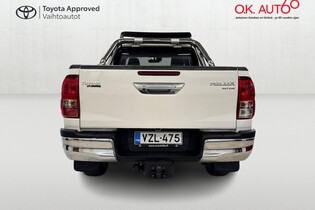 Toyota Hilux vaihtoauto