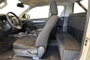 Toyota Hilux vaihtoauto