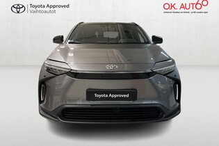 Toyota bZ4X vaihtoauto