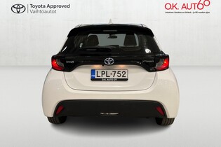 Toyota Yaris vaihtoauto