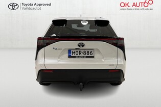 Toyota bZ4X vaihtoauto