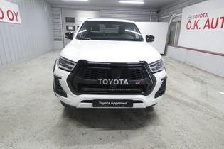 Toyota Hilux vaihtoauto