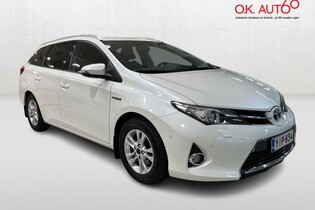 Toyota Auris vaihtoauto