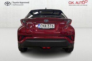 Toyota C-HR vaihtoauto