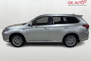 Mitsubishi Outlander PHEV vaihtoauto