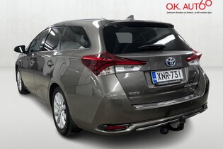 Toyota Auris vaihtoauto