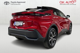 Toyota C-HR vaihtoauto