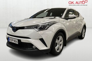 Toyota C-HR vaihtoauto