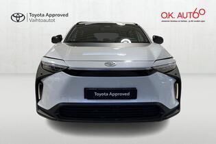 Toyota bZ4X vaihtoauto