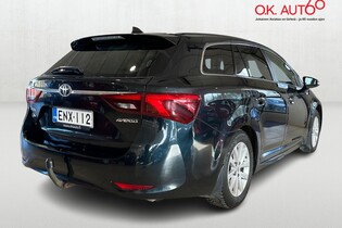 Toyota Avensis vaihtoauto