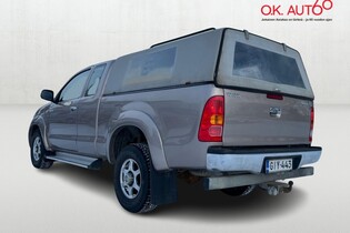 Toyota Hilux vaihtoauto