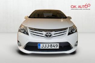 Toyota Avensis vaihtoauto